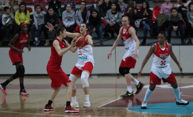 Bellona Agü Sahasında Kazandı