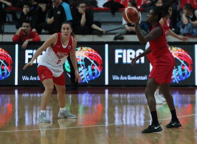 Bellona Agü Sahasında Kazandı