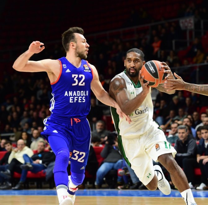 Türk Derbisi Anadolu Efes’in