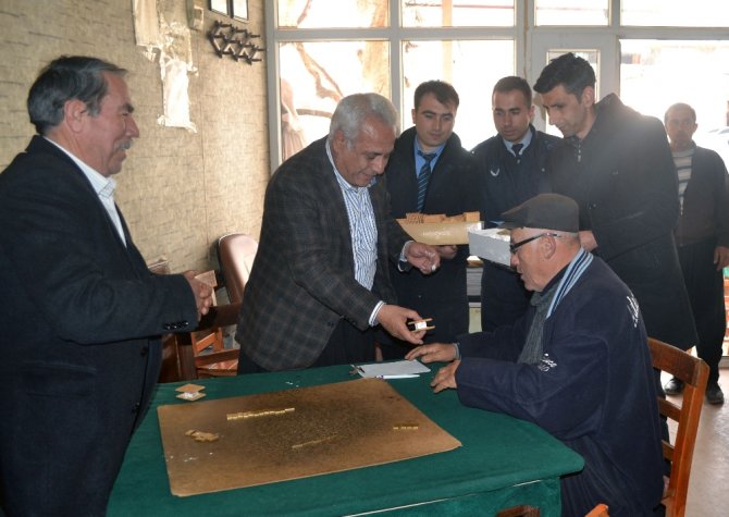 Şalvarlı Başkandan Püskevitli "Evet" Kampanyası
