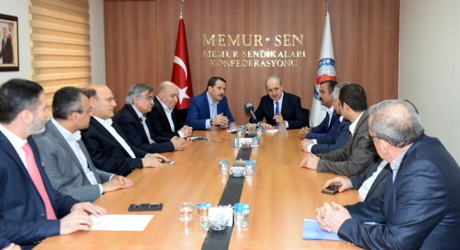 Memurlara ’Siyaset Ve Grev’ İçin Yeşil Işık
