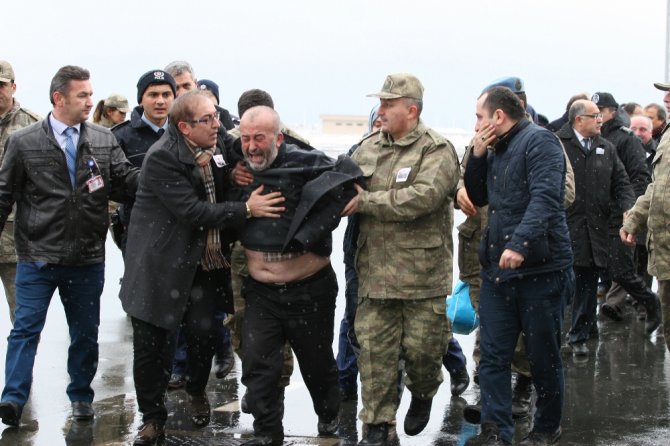 Acılı Babanın Feryadı Yürek Dağladı