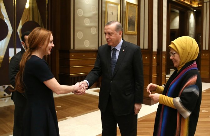 Abd’li Ünlü Oyuncu Külliye’de