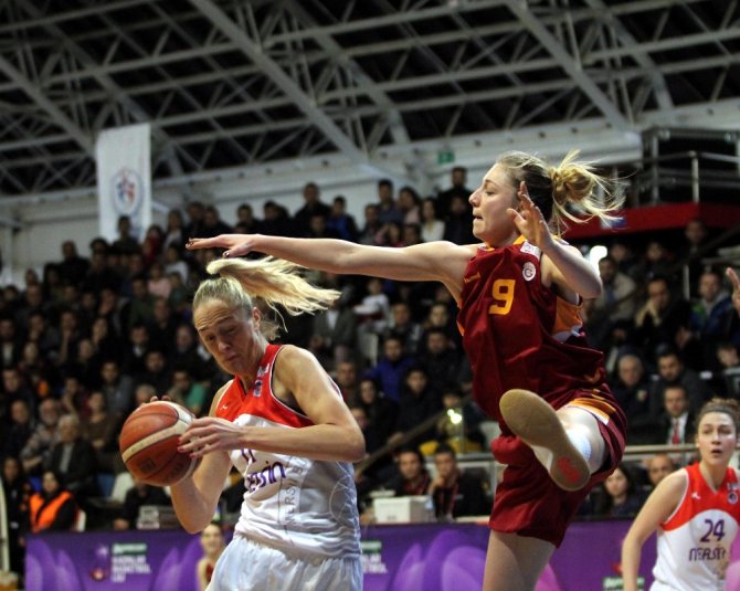 Galatasaray Son Nefeste!