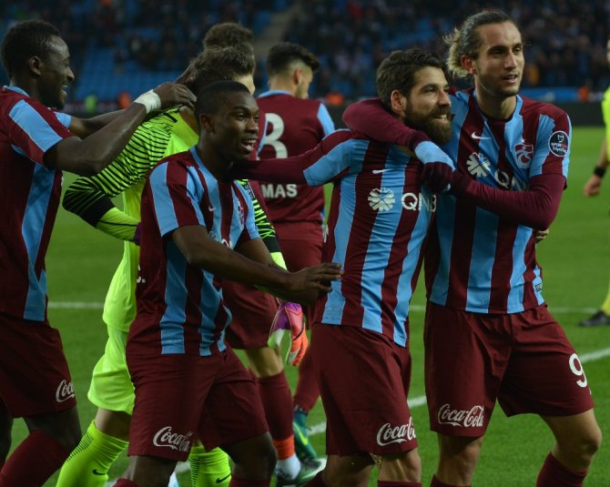 Yeni Stattaki İlk Gol Castillo’dan Geldi