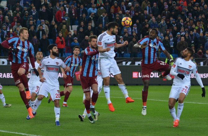 Yeni Stattaki İlk Gol Castillo’dan Geldi