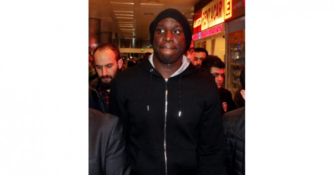 Demba Ba İstanbul’da