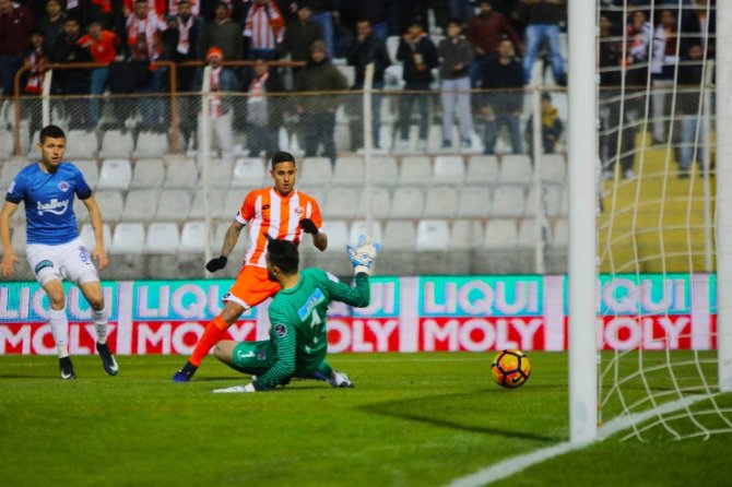 İlk 15 Dakikada Tek Gol Var