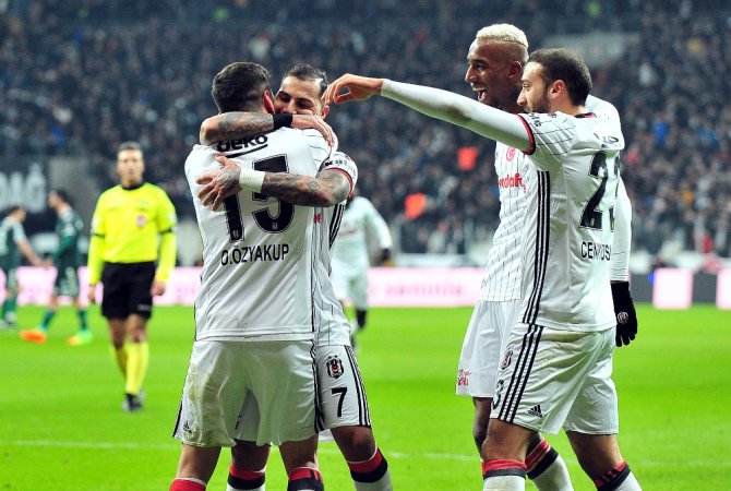 Kartal Farka Uçtu