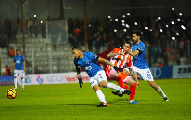 Adanaspor Kasımpaşa’yı 2-0’la Geçti