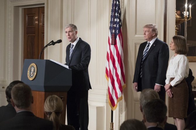 Trump’ın Yüksek Mahkeme Adayı: Neil Gorsuch