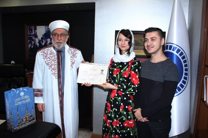 Ukraynalı Gelin Müslüman Oldu