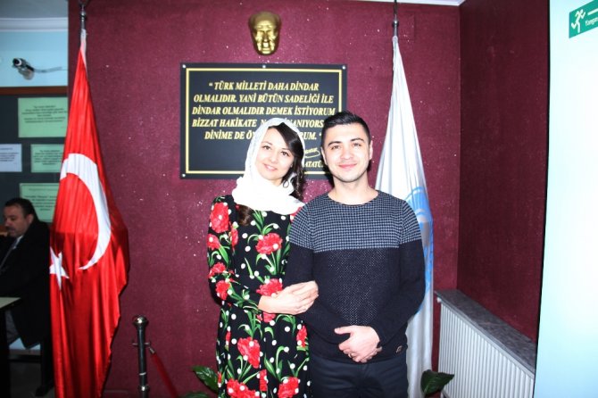 Ukraynalı Gelin Müslüman Oldu