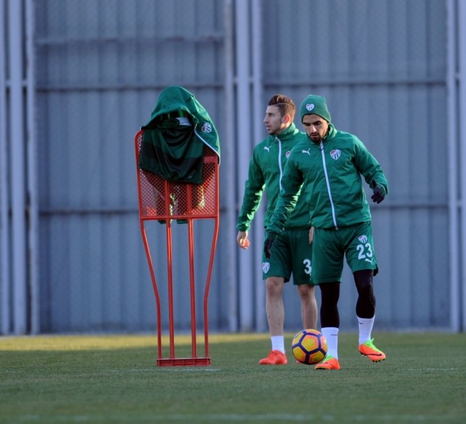 Bursaspor Fenerbahçe Sınavına Hazırlanıyor