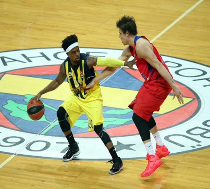 Fener Son Avrupa Şampiyonunu Bir Kez Daha Devirdi