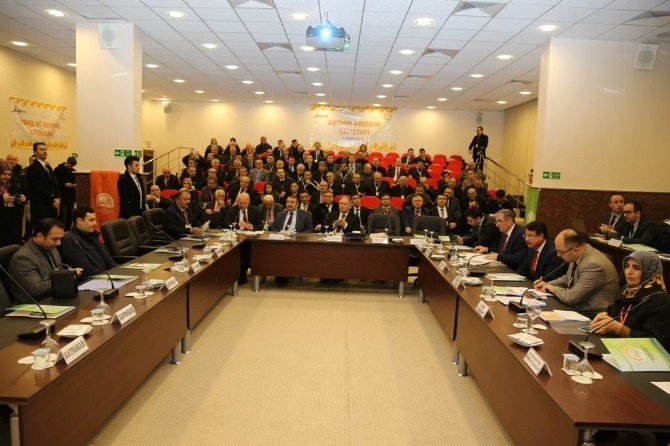 Artvin’de Arıcıların Sorunları Masaya Yatırıldı