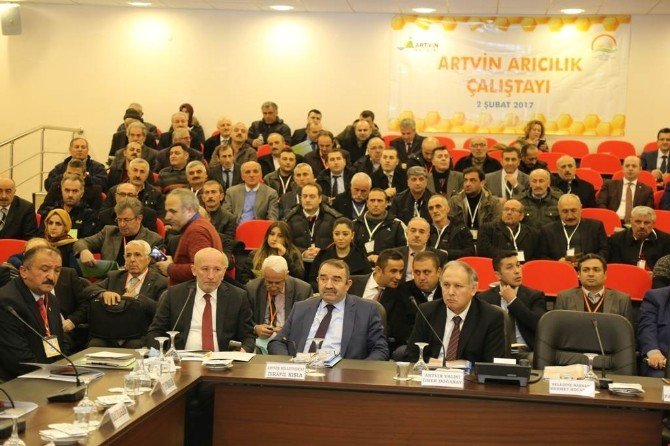 Artvin’de Arıcıların Sorunları Masaya Yatırıldı