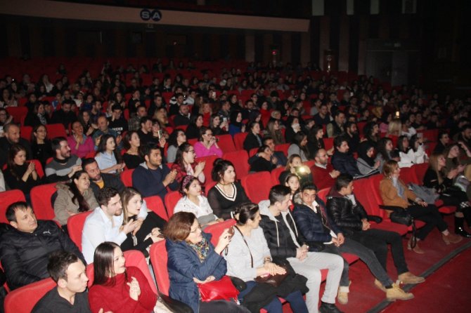 İlyas Yalçıntaş Sevenleri İçin Söyledi