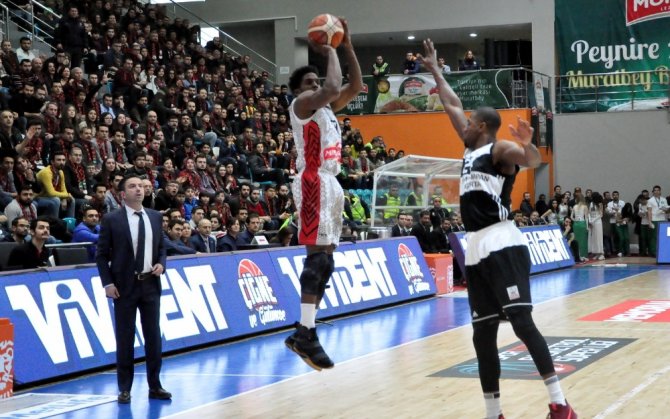 Beşiktaş Deplasmanda Kazandı