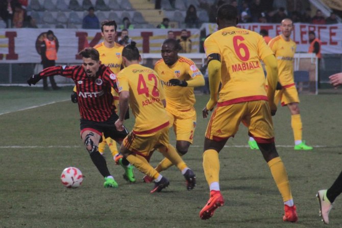 Ankara’da 5 Gol: Kayserispor Çeyrek Finalde