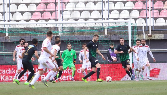 Akhisar Belediyespor Çeyrek Finalde