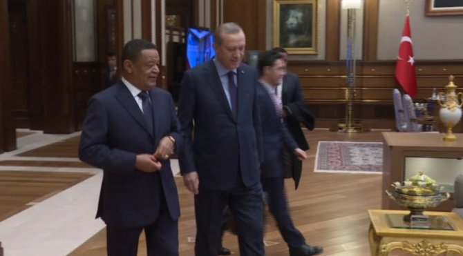 Büyükelçi Olarak Çalıştığı Türkiye’ye Cumhurbaşkanı Olarak Geldi