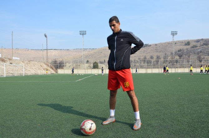 Futbol Sevdası Libya’dan Malatya’ya Sürükledi