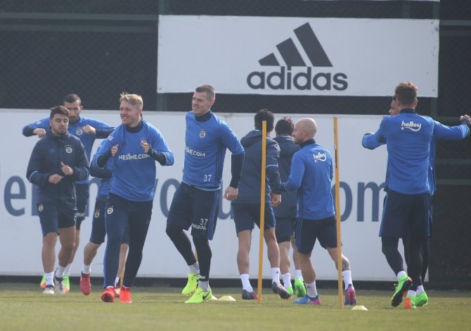 Bursaspor Maçı Hazırlıkları Advocaat’sız Sürdürdü