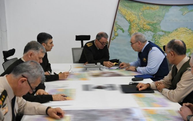 Orgeneral Akar Ve Kuvvet Komutanlarından Kritik Toplantı