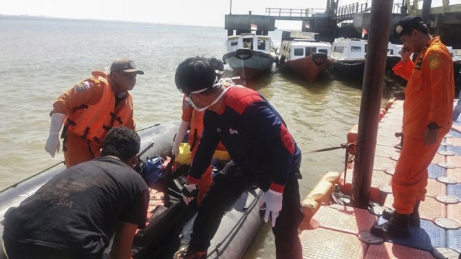 Malezya’da Tekne Alabora Oldu: 13 Kayıp