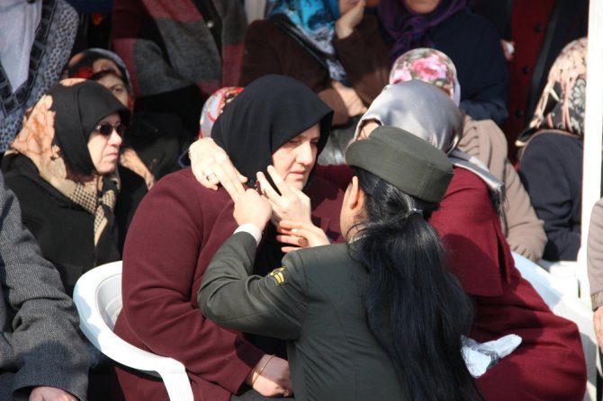 Karabük Şehidini Uğurladı