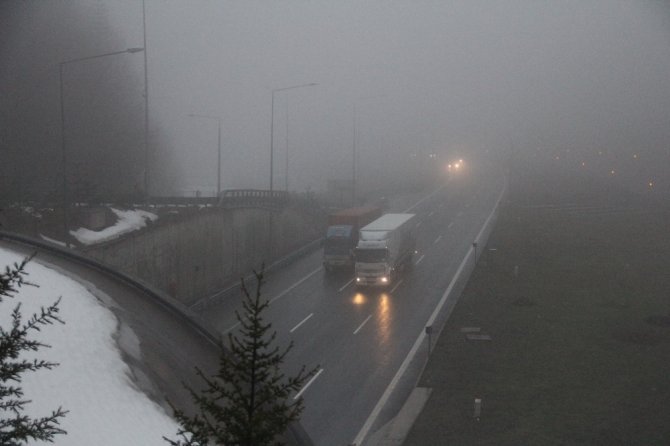 Bolu Dağı’nda Ulaşıma Sis Engeli