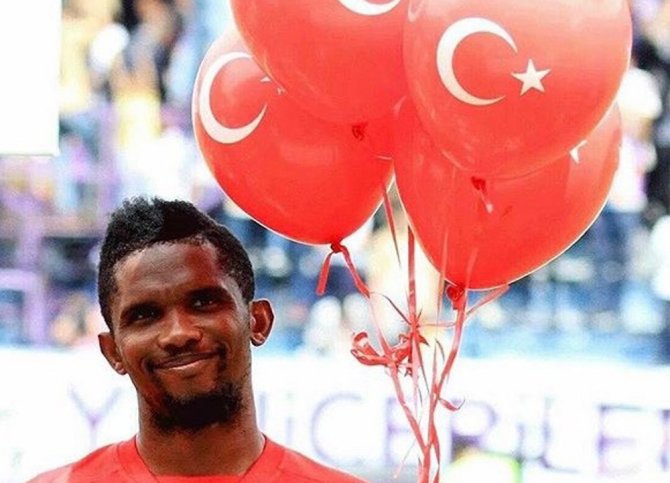 Eto’o’dan ‘Türk Bayraklı’ Paylaşım