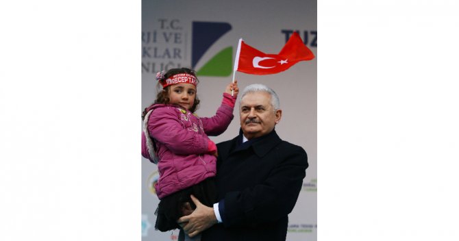 Kürsüde Telefonla Konuştu