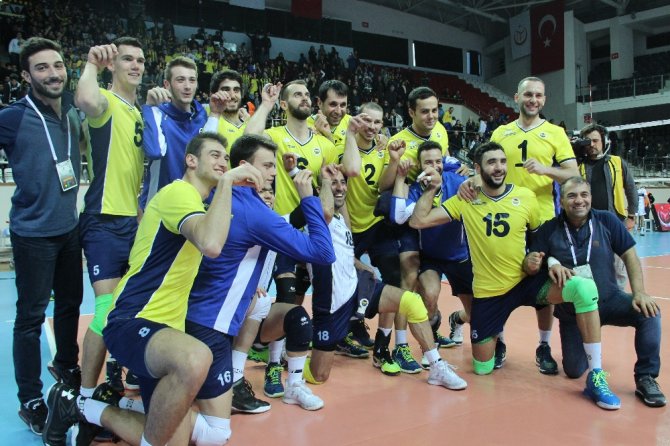 Fenerbahçe Deplasmandan Puanla Döndü