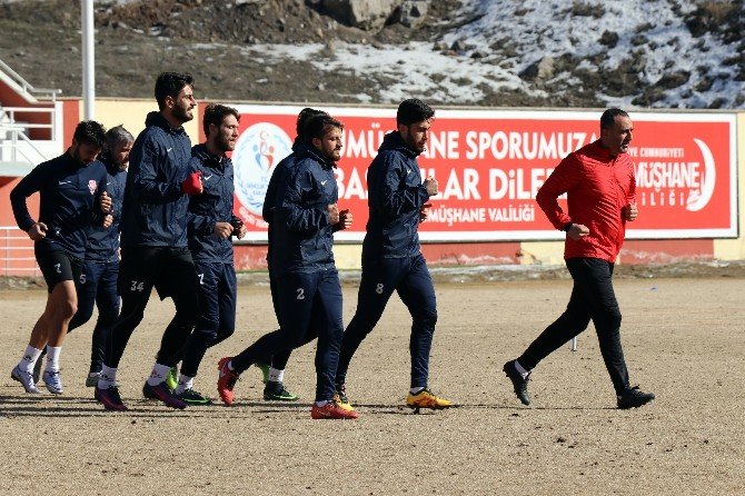 Gümüşhanespor, Mke Ankaragücü Hazırlıklarını Sürdürüyor