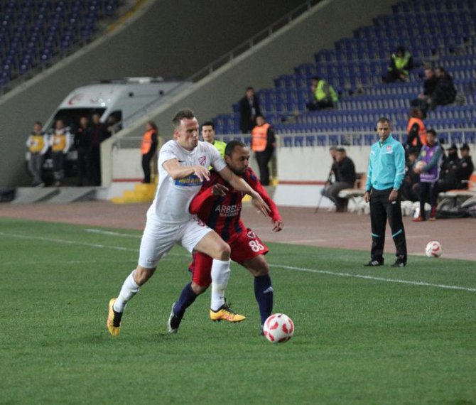 Mersin’de 4 Gol Var, Kazanan Yok