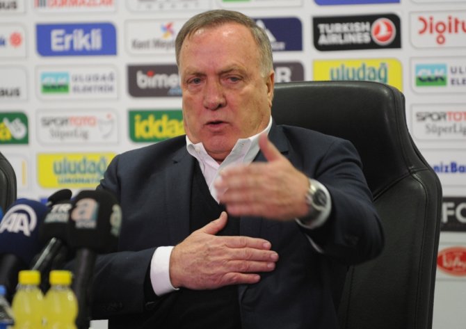 “Beşiktaş’ın Dünya Üzerinde Çok Fazla Dostu Var Herhalde”