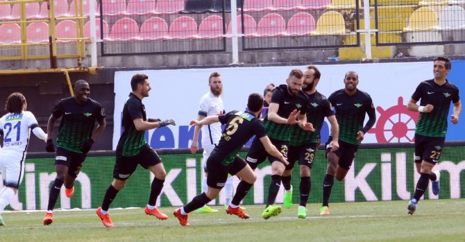 Akhisar 3 Puanı Tek Golle Kaptı