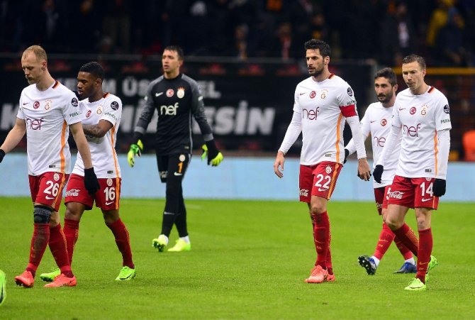 Cimbom Fırsat Tepti