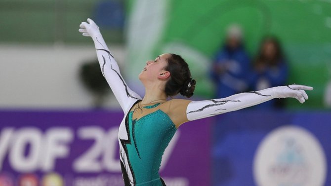 Zagitova’dan Büyüleyen Performans