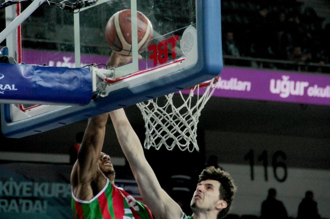 Pınar Karşıyaka, Yeşilgiresun Belediyespor’a Fırsat Vermedi
