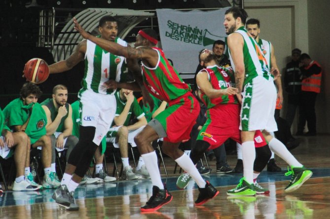 Pınar Karşıyaka, Yeşilgiresun Belediyespor’a Fırsat Vermedi