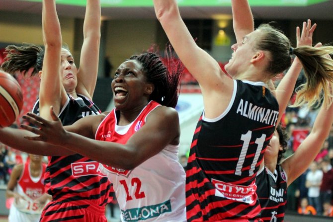 Bellona Agü Çeyrek Finale Yükseldi