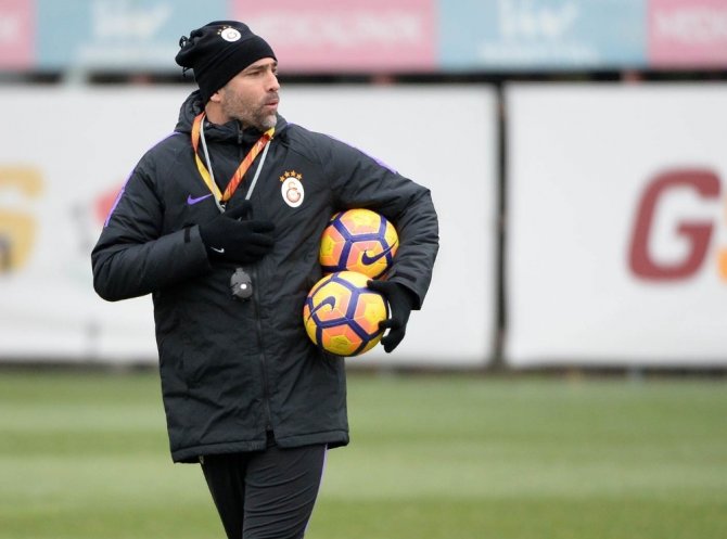 Aslan Tudor Yönetiminde Çalışıyor