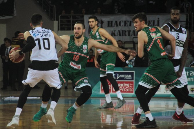 Beşiktaş’ı Mağlup Eden Banvit Yarı Finalde