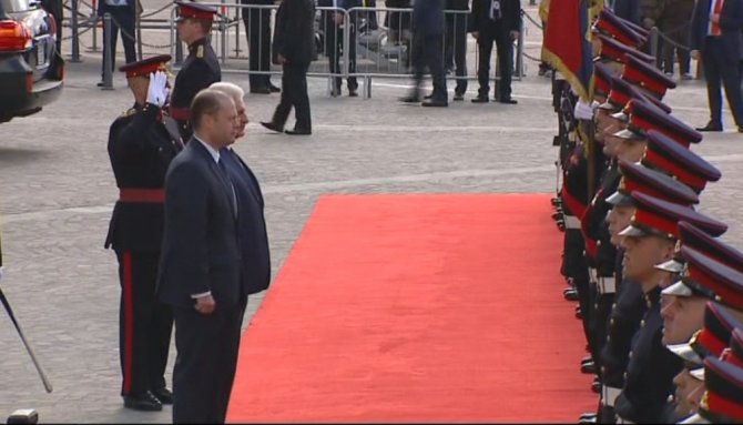 Başbakan Yıldırım, Malta’da Resmi Törenle Karşılandı