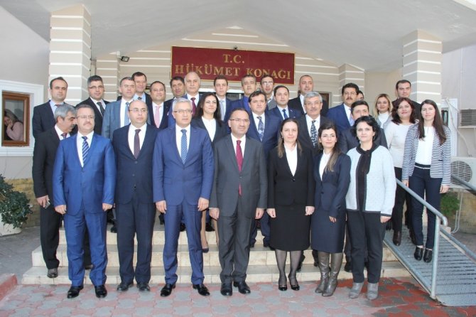 Bakan Bozdağ Açıkladı: Fetö Okulu Adliye Olacak