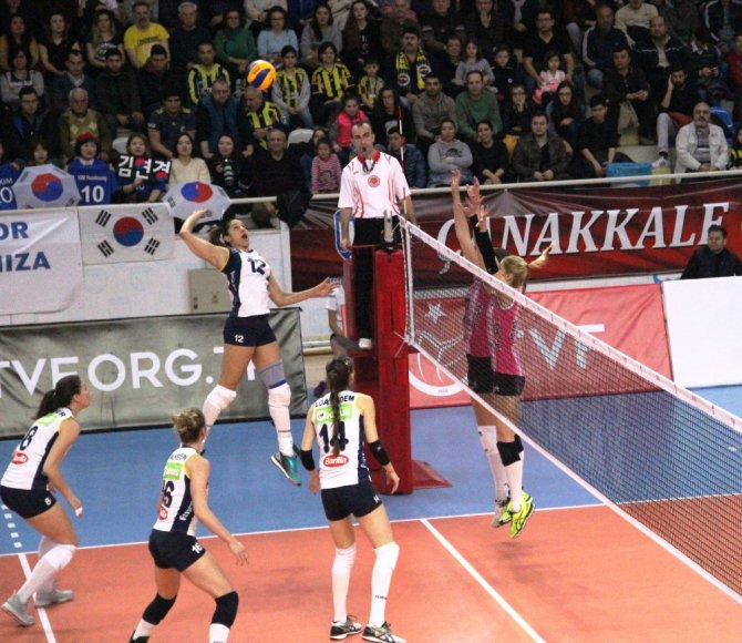 Fenerbahçe Deplasmanda Kazandı