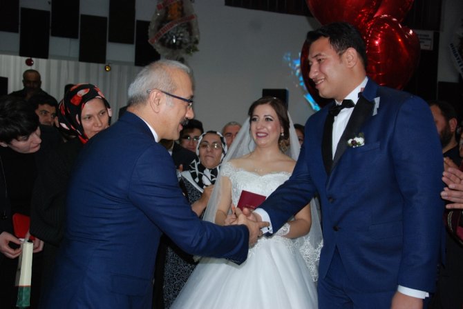 Bakan Elvan, Nikah Şahidi Oldu